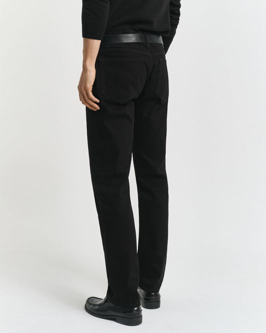 Regular Fit Stay Black Jeans