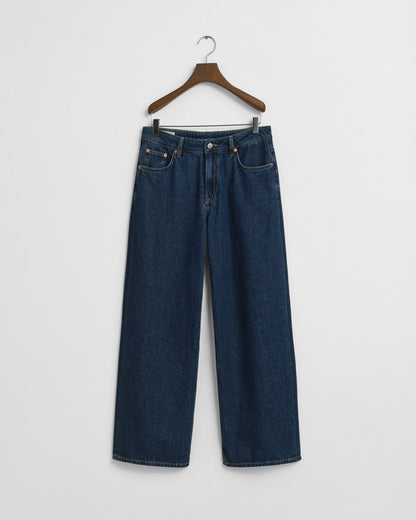 Low-Rise Wide Leg Jeans