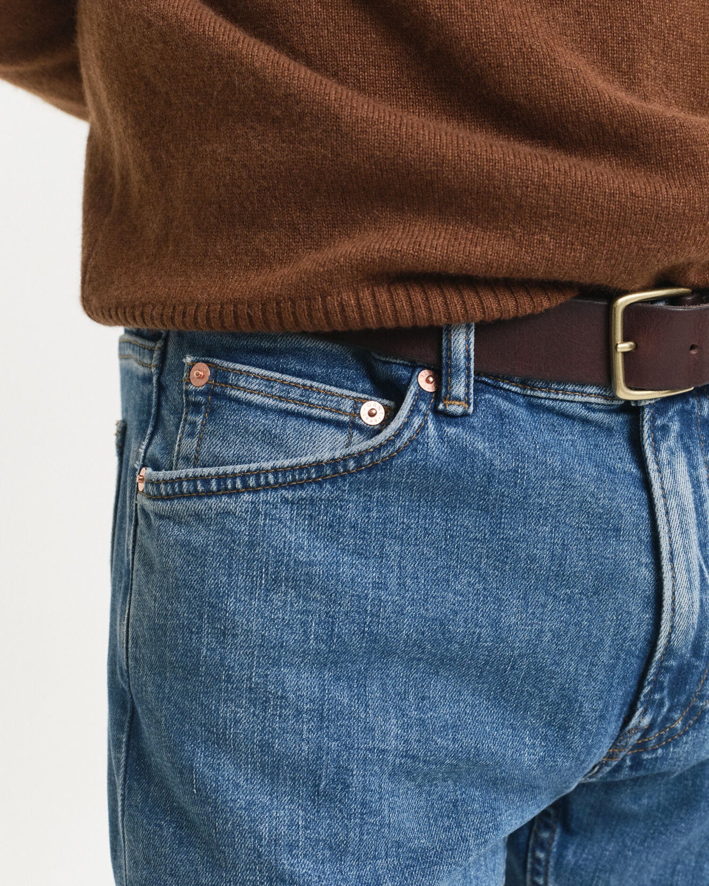 Regular Fit Clean Wash Jeans