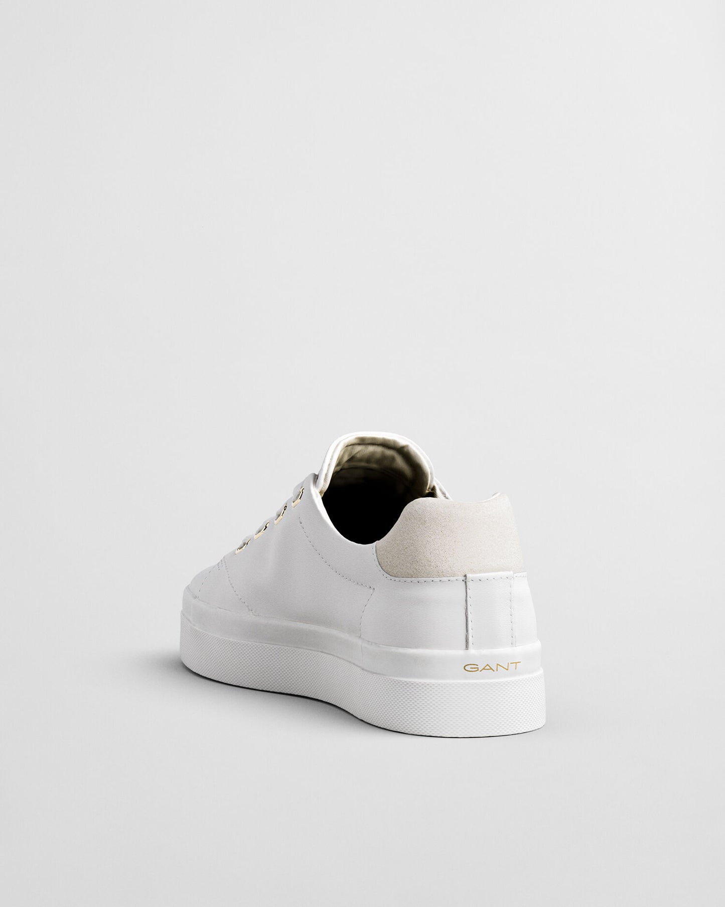 Avona Leather Sneakers