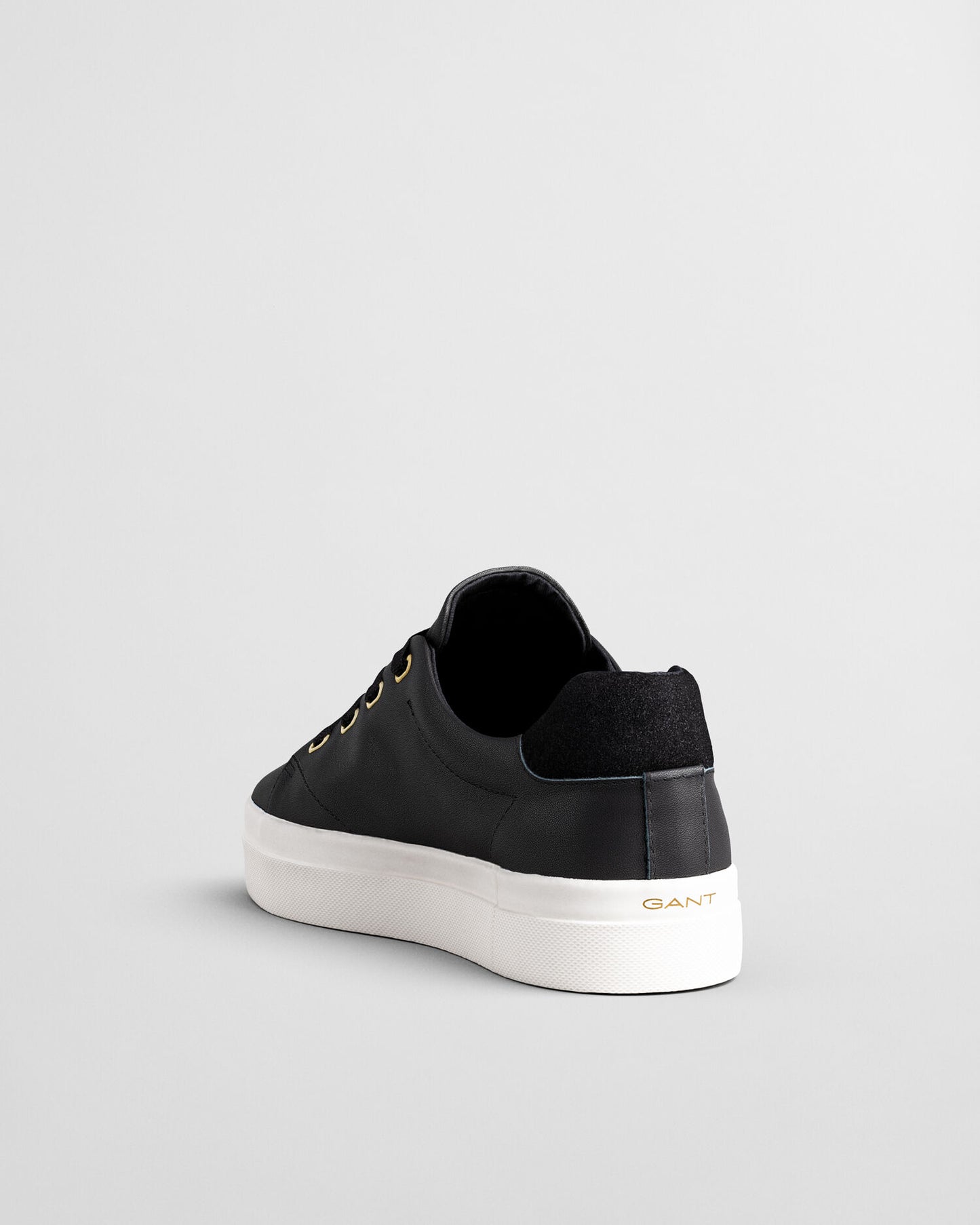 Avona Leather Sneakers