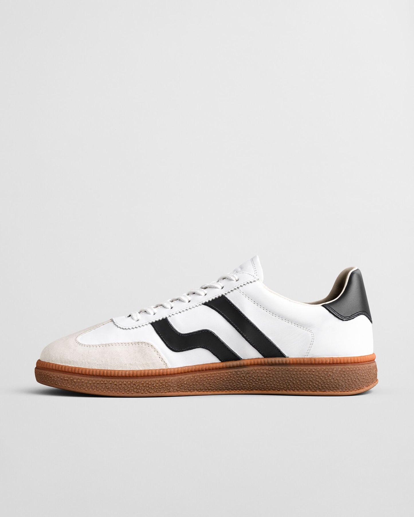 Cuzmo Leather Sneakers