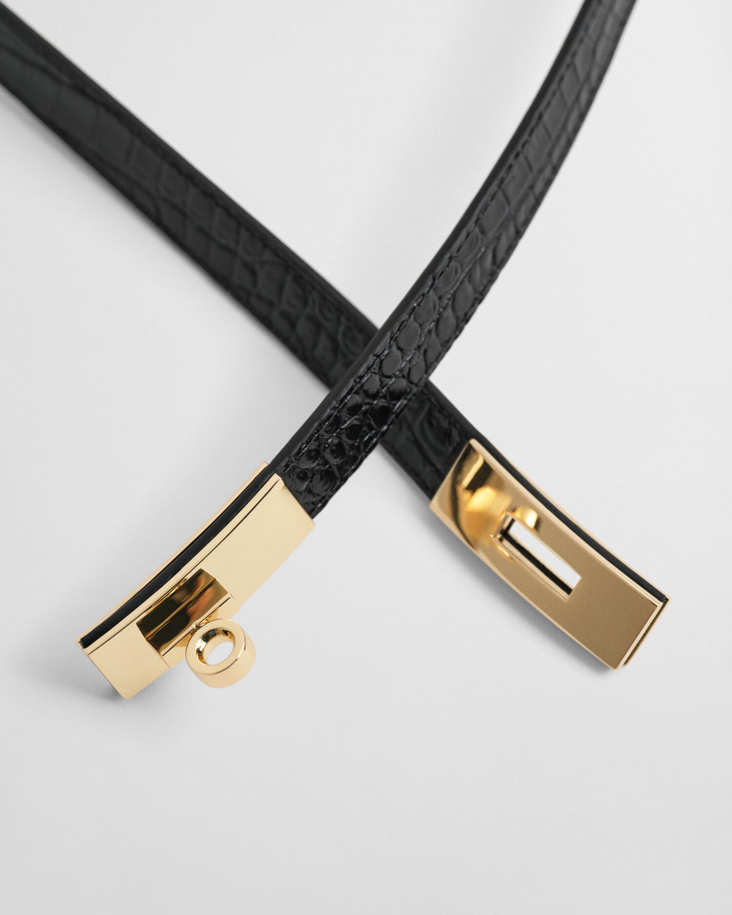 Turn-Lock Buckle Croc Effect Belt